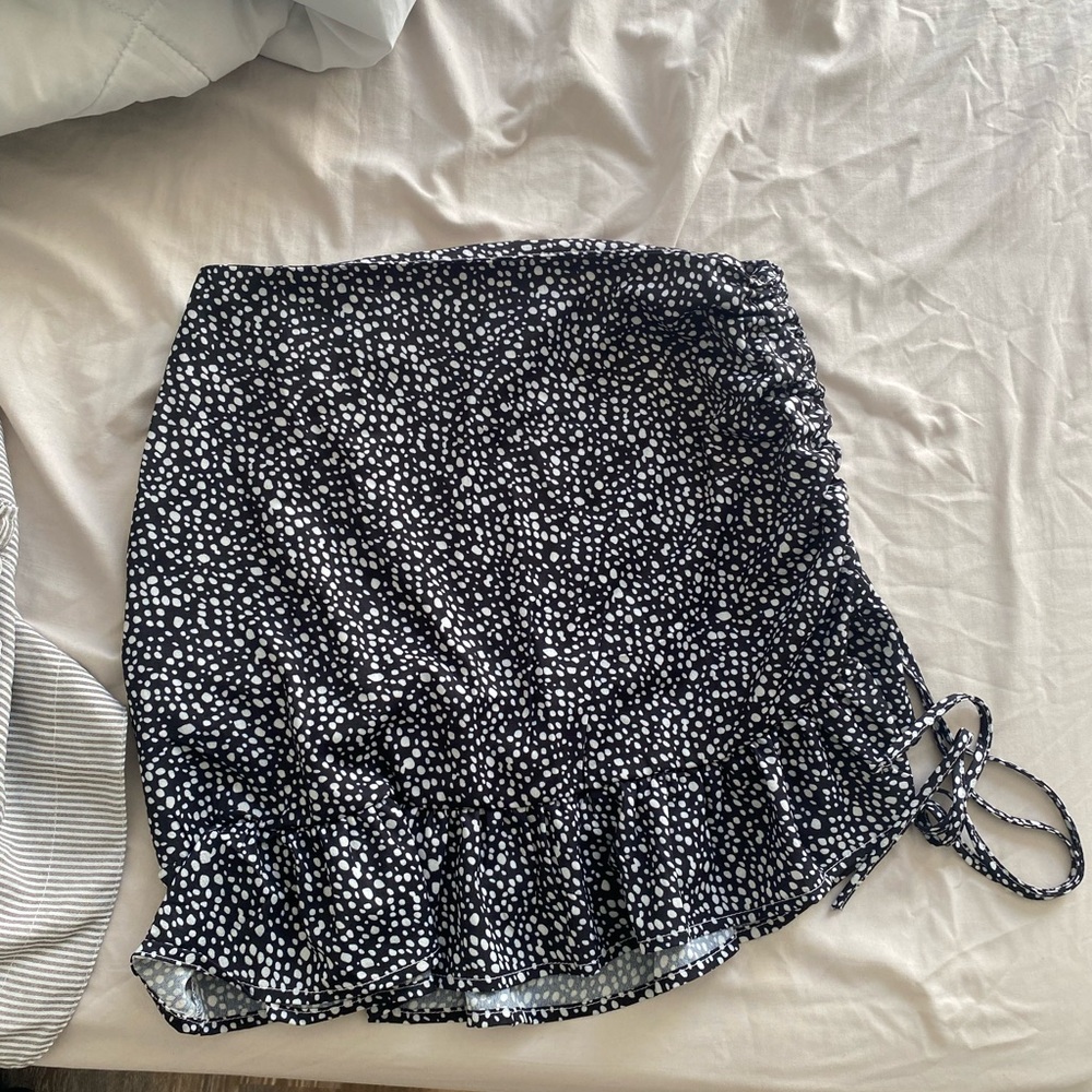 Woman’s Skirt
